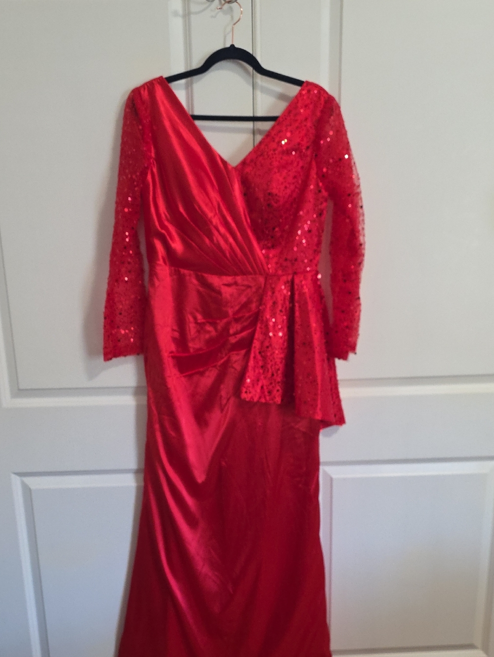 Red Sequin Long Sleeve V-Neck Evening Gown